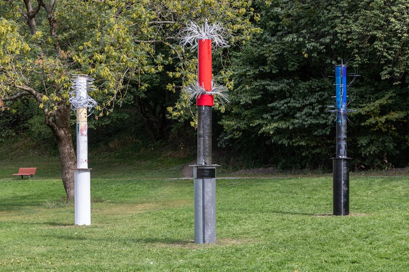 Admir Batlak, Good Day for Progress 1, 2 and 3, The Norwegian Sculpture Triennial, Oslo (2021). Photo by Adrian Bugge.  