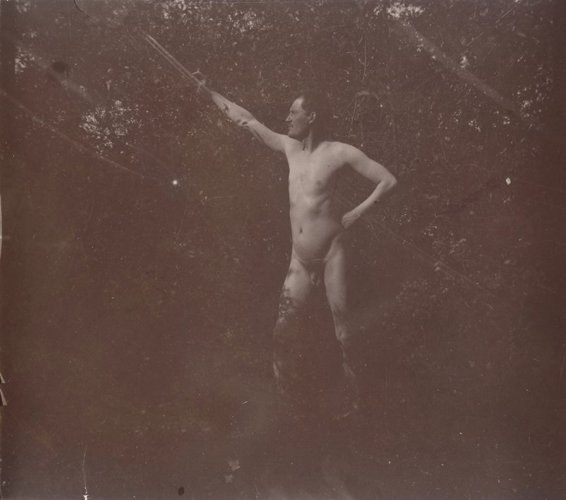 Edvard Munch: Edvard Munch nude. Collodion, 1903. Photo © Munchmuseet