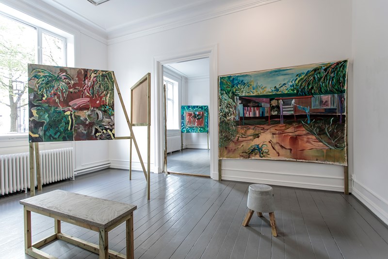 Apichaya Wanthiang, Driftwood and ghosthunters (2018). Installation view at Landsforeningen Norske Malere, Oslo. Photo by Niklas Lello. Courtesy of the artist and LNM. 