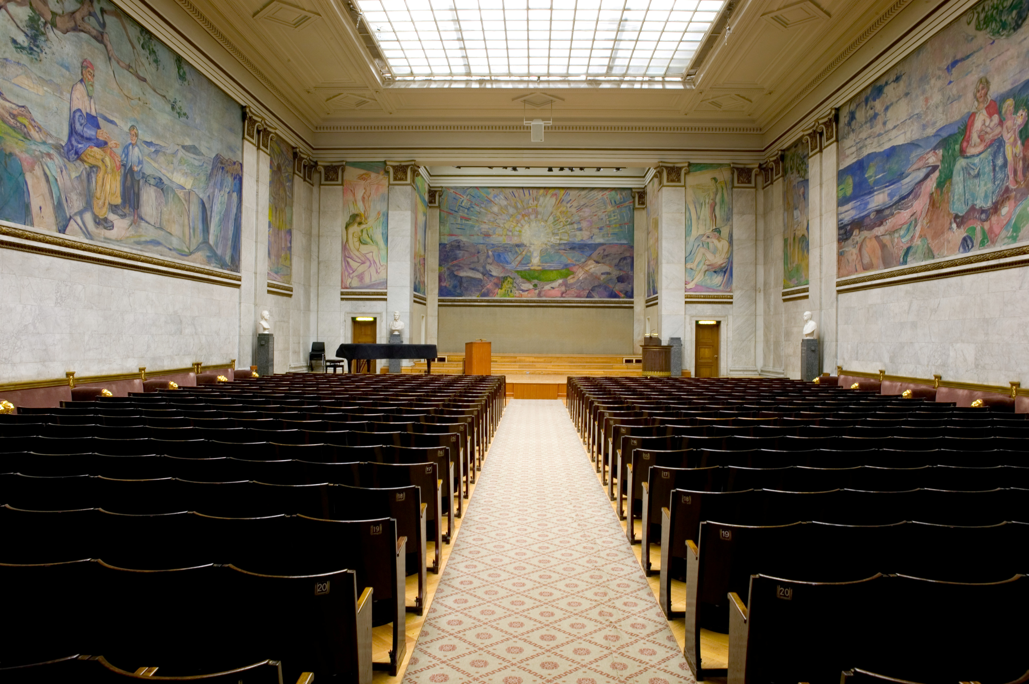 The Aula, The University of Oslo. Alma Mater is on the right hand and the Sun in the centre. Photo: Jaro Hollan © Munchmuseet