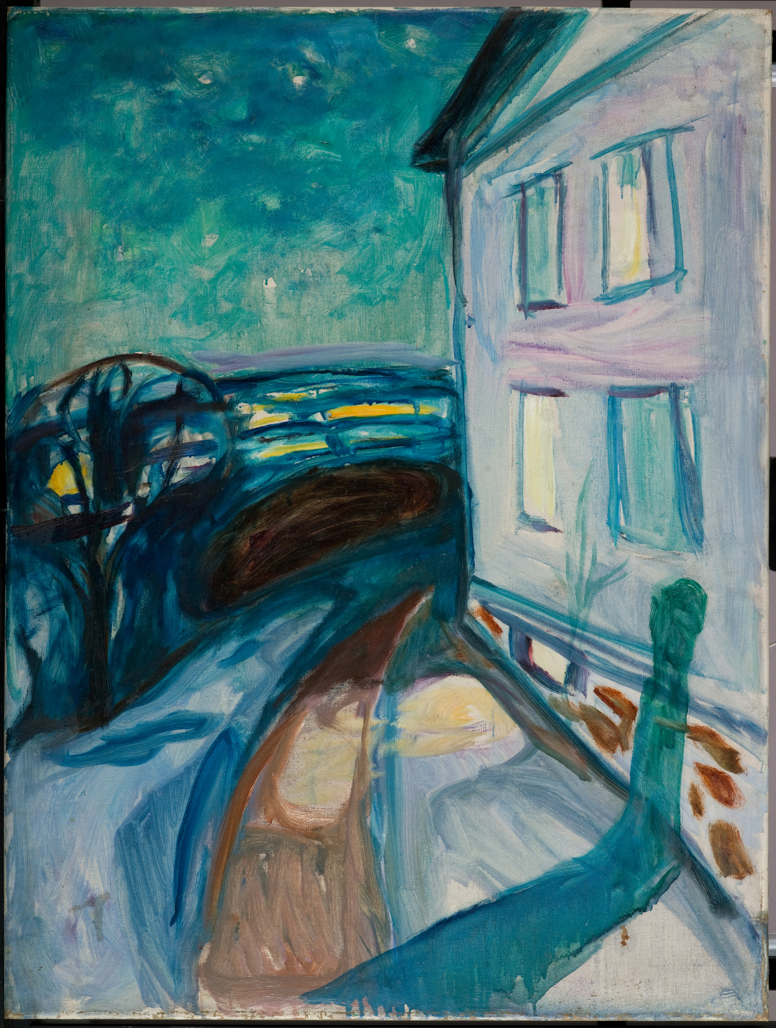 Edvard Munch: House Wall in Moonlight. Oil on canvas, 1922-24. Photo © Munchmuseet